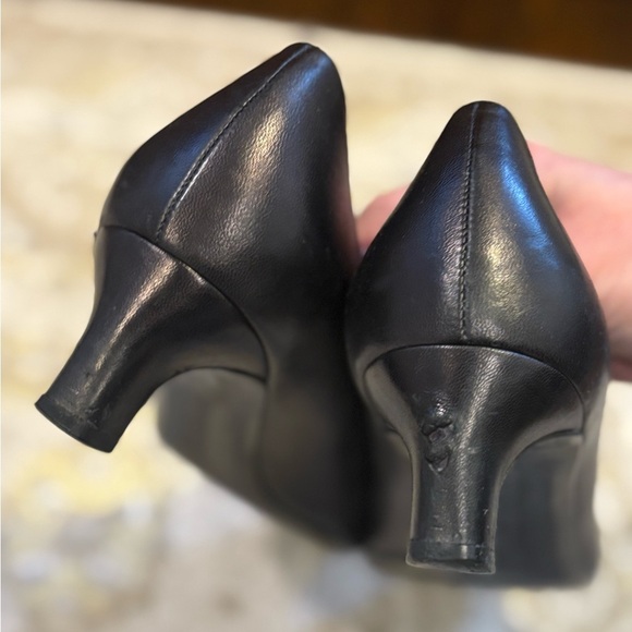 Ferragamo Black Leather Heel Shoes Silver Buckle Logo - Picture 9 of 16